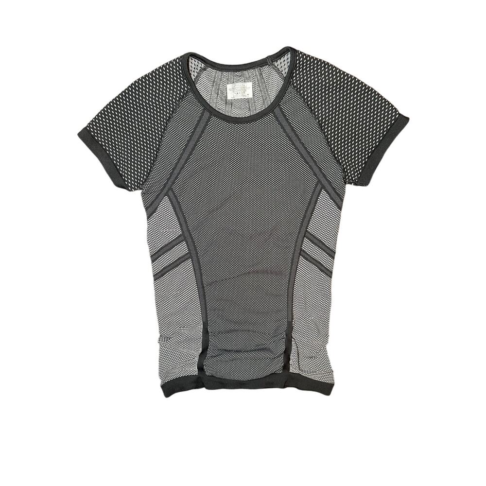 Athleta Diamond Fastest Track Tee